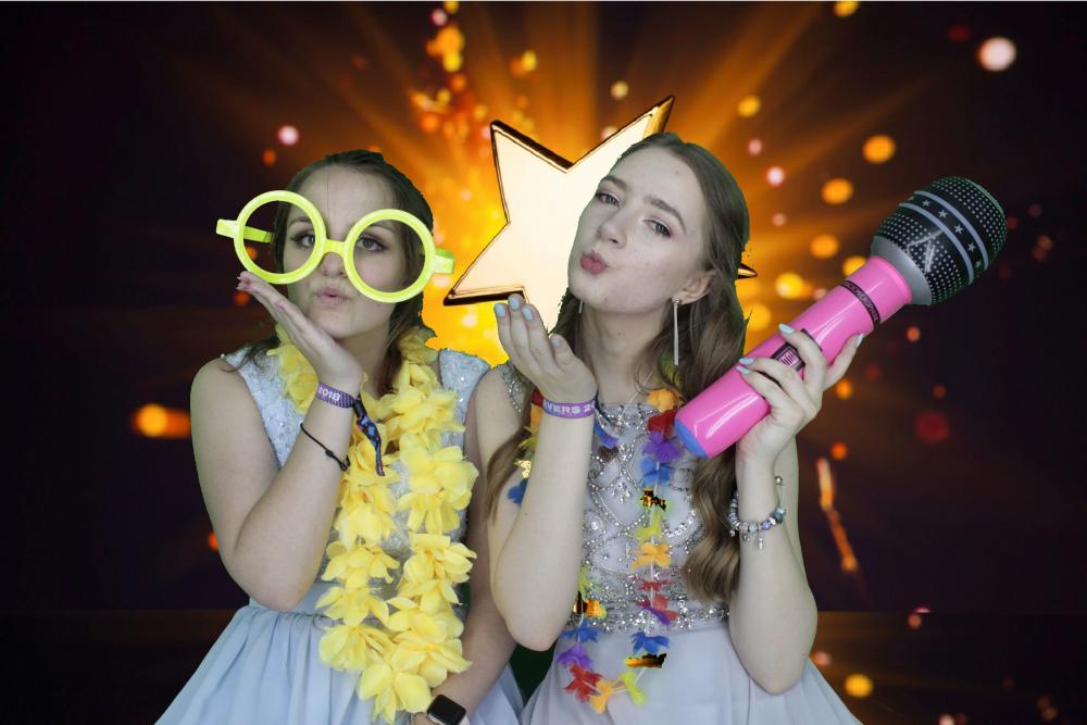 Silvermere Notre Dame  | View more photos from the event at gallery.myphotoboothexperience.co.uk/u/MyPhotoBoothExperienceLtd/Silvermere-Notre-Dame